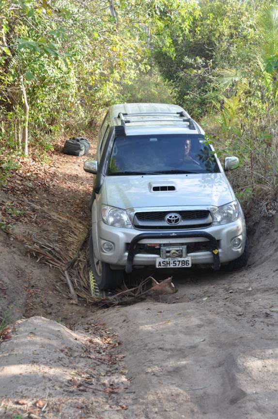Tentativa de destravar a Fiona, entre a praia do Outeiro e a Barra do Mamanguape - PB